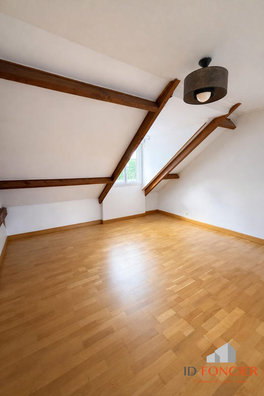 Maison - 109 m² - 5 pièces
