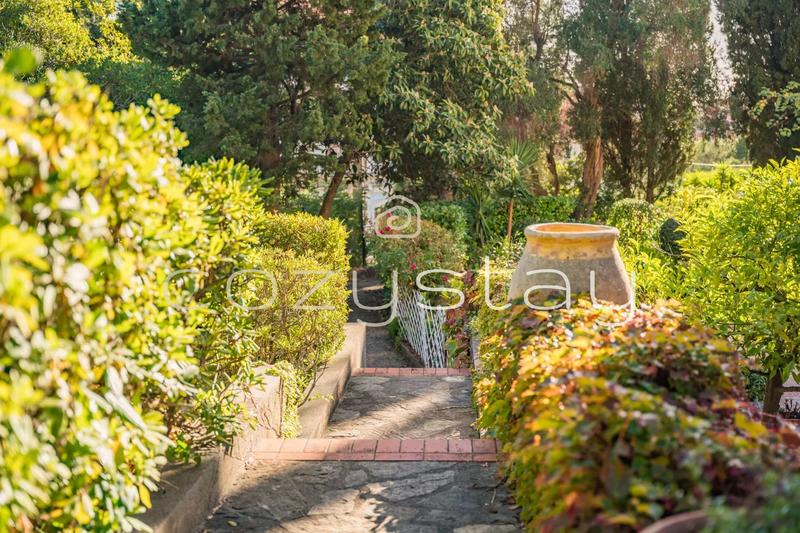 Appartement - 100 m² - 4 pièces