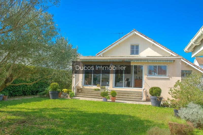 Maison - 136 m² - 3 pièces