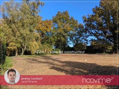 Terrain constructible - 604 m²