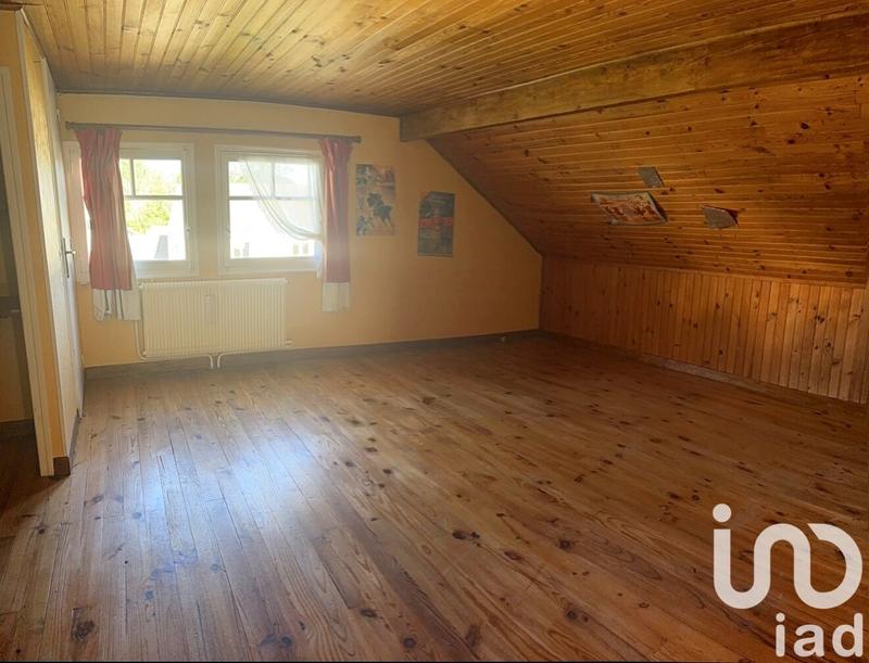 Maison - 94 m² - 5 pièces