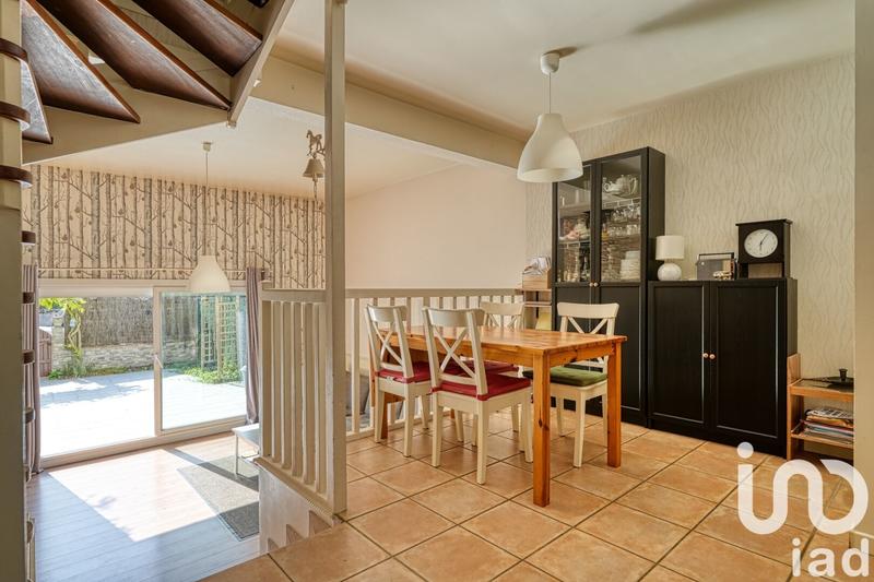 Maison - 108 m² - 6 pièces