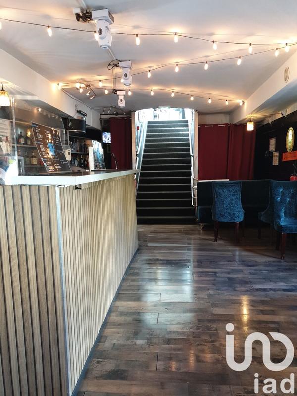 Maison - 200 m² - 3 pièces