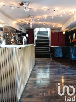 Maison - 200 m² - 3 pièces