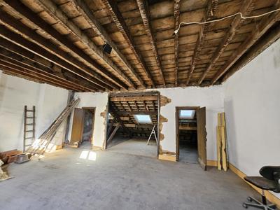 Appartement - 230 m² - 4 pièces