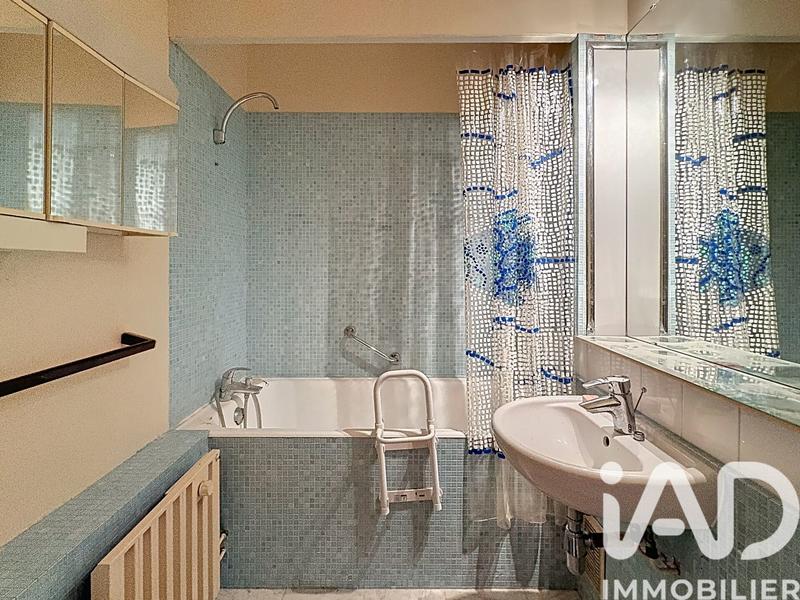 Appartement - 160 m² - 6 pièces