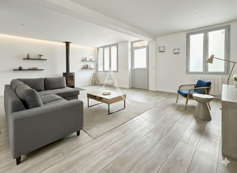 Maison - 145 m² - 6 pièces