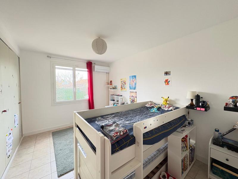 Demeure - 220 m² - 5 pièces