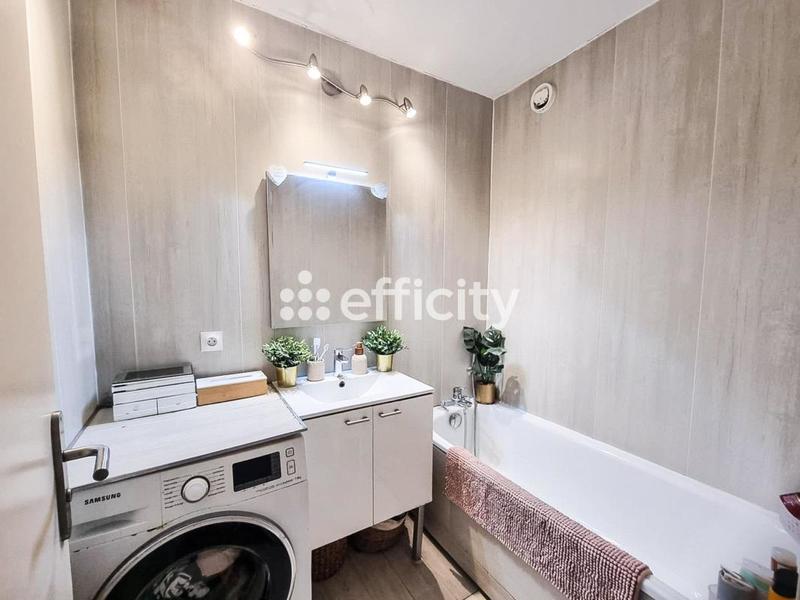 Appartement - 43 m² - 2 pièces