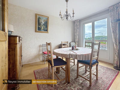 Appartement - 72 m² - 4 pièces