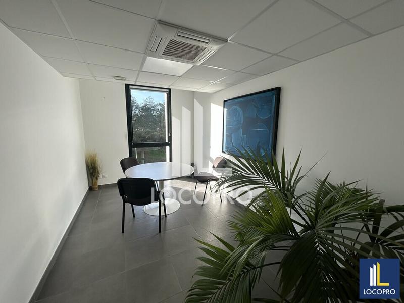 Bureau - 128 m²