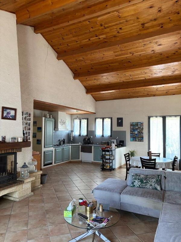 Maison - 115 m² - 5 pièces