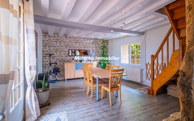 Maison - 122 m² - 5 pièces