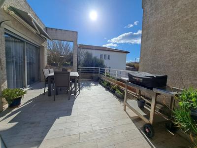 Maison - 175 m² - 9 pièces