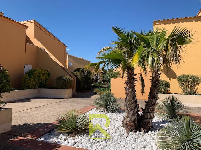 Studio - 25 m² - 2 pièces