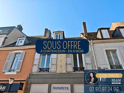 Appartement - 101 m² - 5 pièces