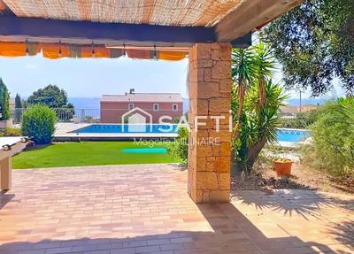 Villa - 130 m² - 5 pièces