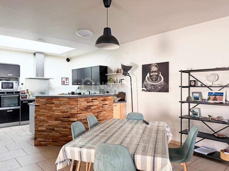 Maison - 174 m² - 5 pièces