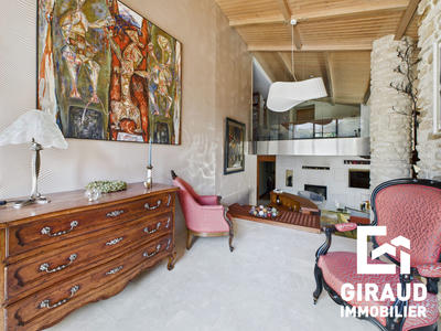 Villa - 220 m² - 10 pièces