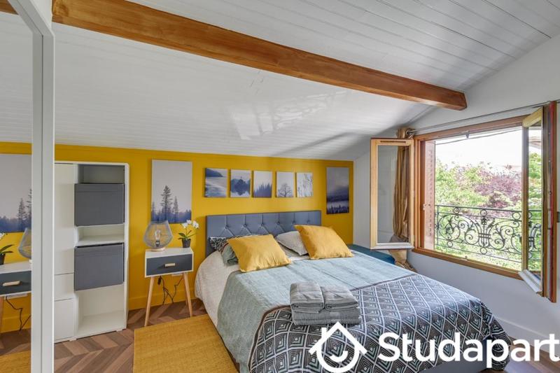 Chambre - 15 m² - 1 pièce