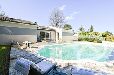 Maison - 133 m² - 4 pièces