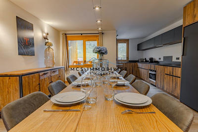 Appartement - 150 m² - 6 pièces