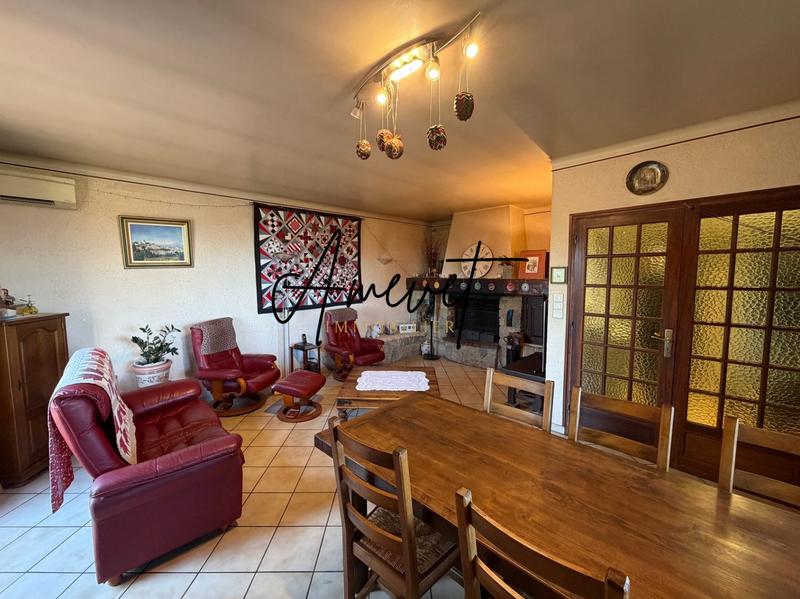 Maison - 97 m² - 4 pièces