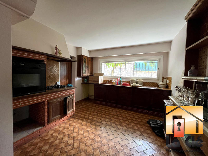 Maison - 193 m² - 5 pièces