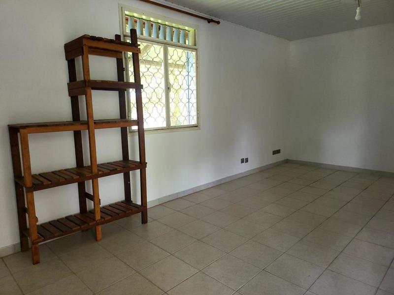 Villa - 90 m² - 4 pièces