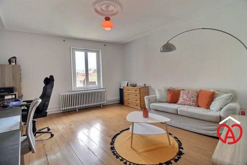 Maison - 229 m² - 7 pièces