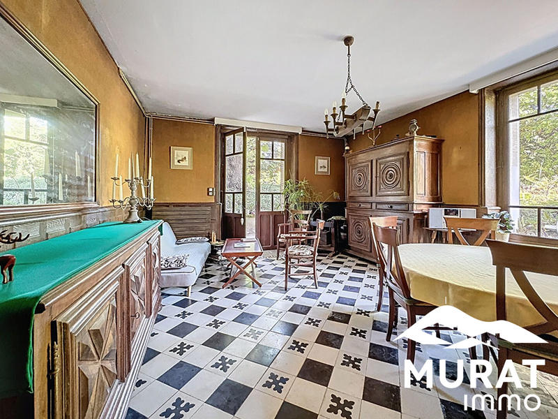 Maison ancienne - 154 m² - 7 pièces