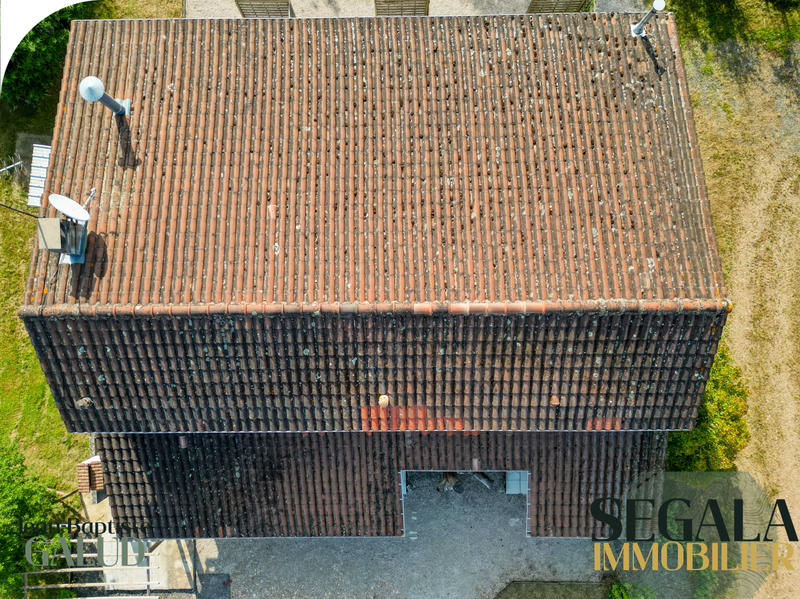 Maison - 275 m² - 5 pièces