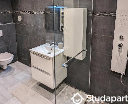 Chambre - 15 m² - 1 pièce