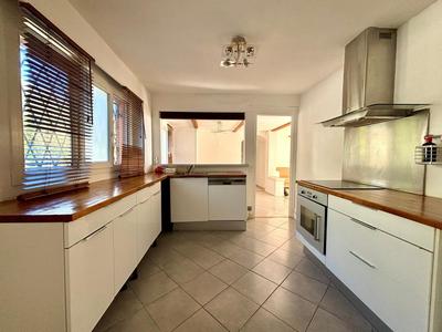 Appartement - 84 m² - 3 pièces