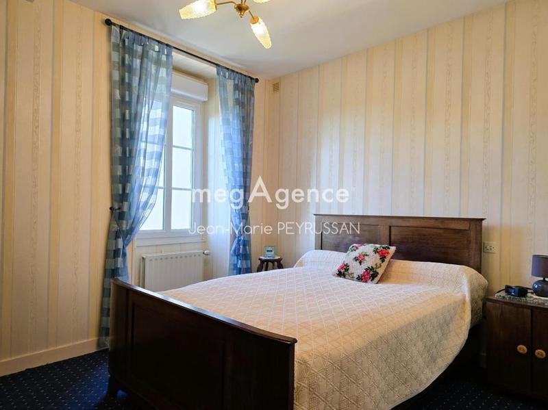 Maison - 111 m² - 6 pièces