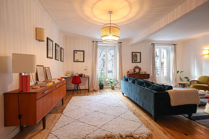 Appartement - 146 m² - 6 pièces