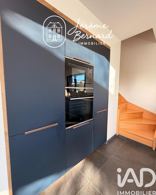 Maison - 178 m² - 7 pièces