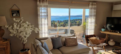 Appartement - 167 m² - 6 pièces