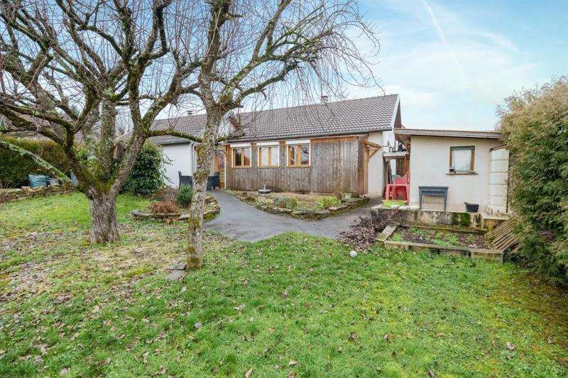 Maison - 80 m² - 4 pièces