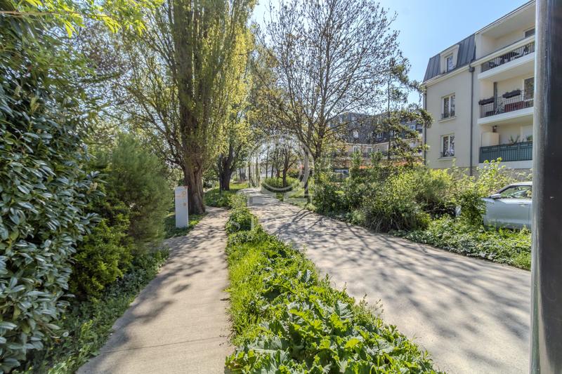 Appartement - 89 m² - 4 pièces