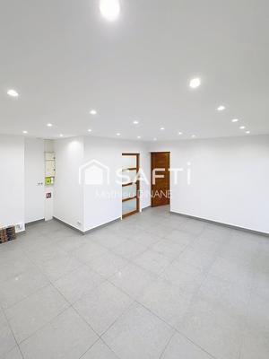 Bureau - 47 m² - 2 pièces