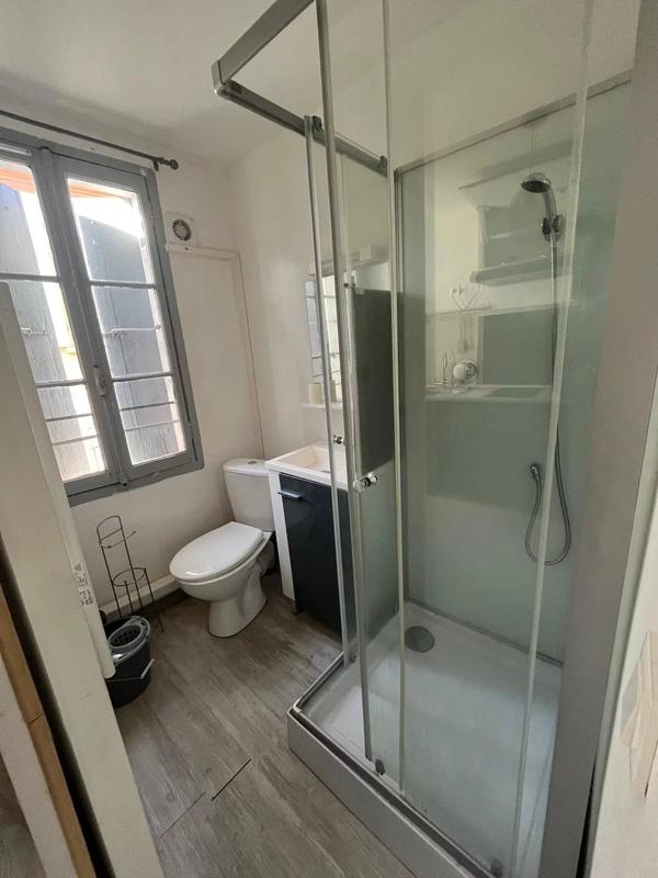 Immeuble - 8 pièces