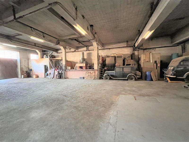 Immeuble - 554 m² - 7 pièces