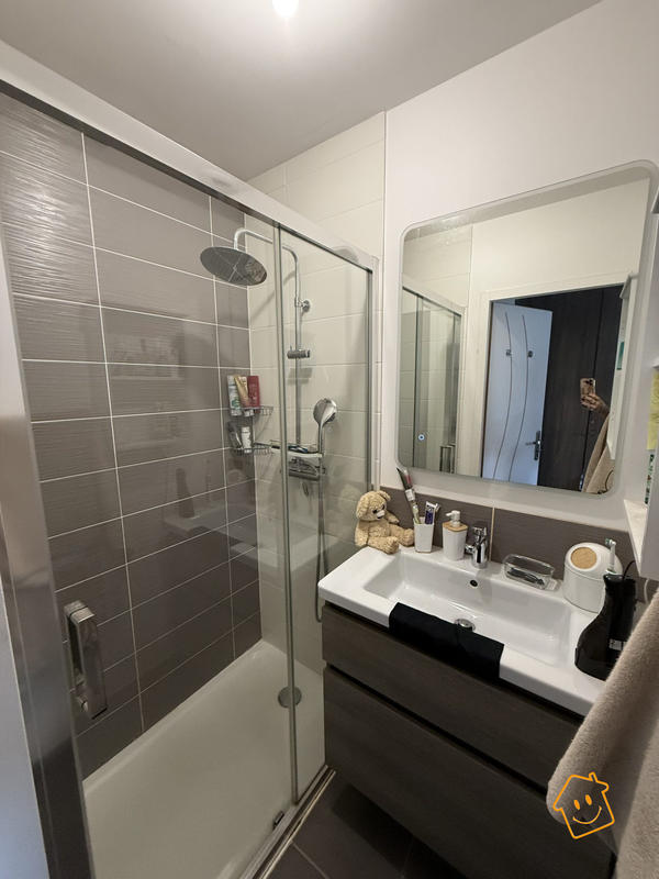 Maison contemporaine - 106 m² - 7 pièces