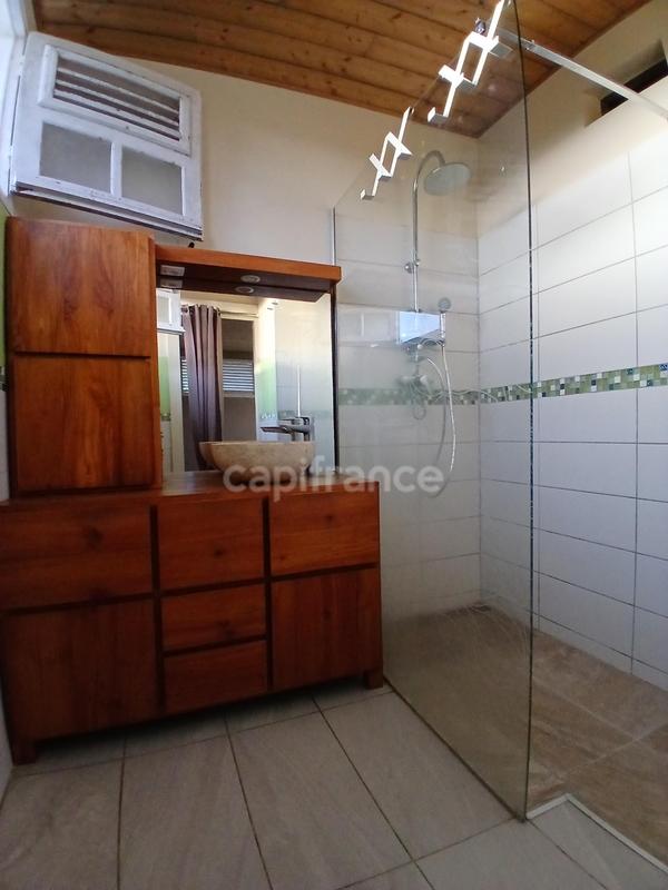 Maison - 270 m² - 13 pièces