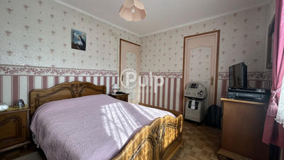 Maison - 74 m² - 5 pièces