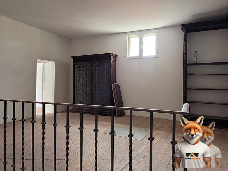 Maison - 485 m² - 20 pièces