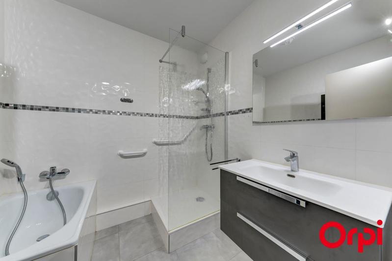 Appartement - 71 m² - 3 pièces