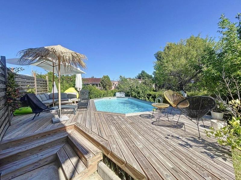 Appartement - 85 m² - 4 pièces