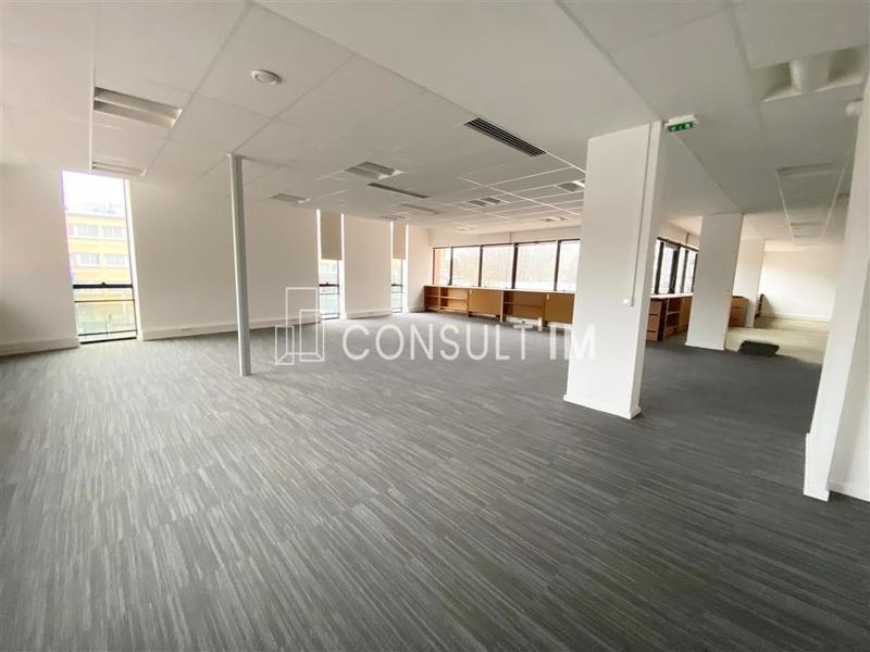 Bureau - 378 m²